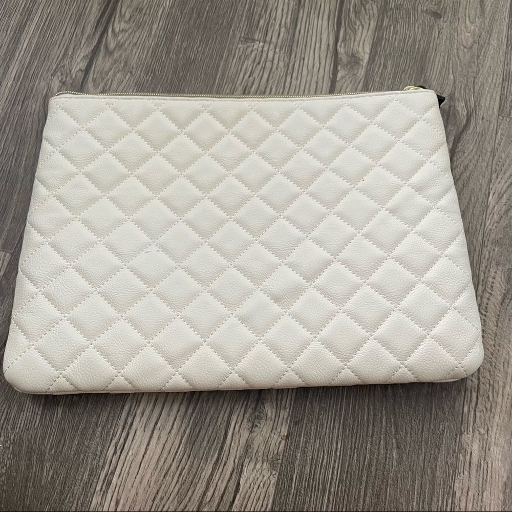 Betsey Johnson Pebbled White Faux Leather Clutch Pouch